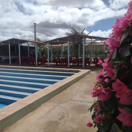 Complexo Turistico Parque Das Pedras Petrolandia Экстерьер фото