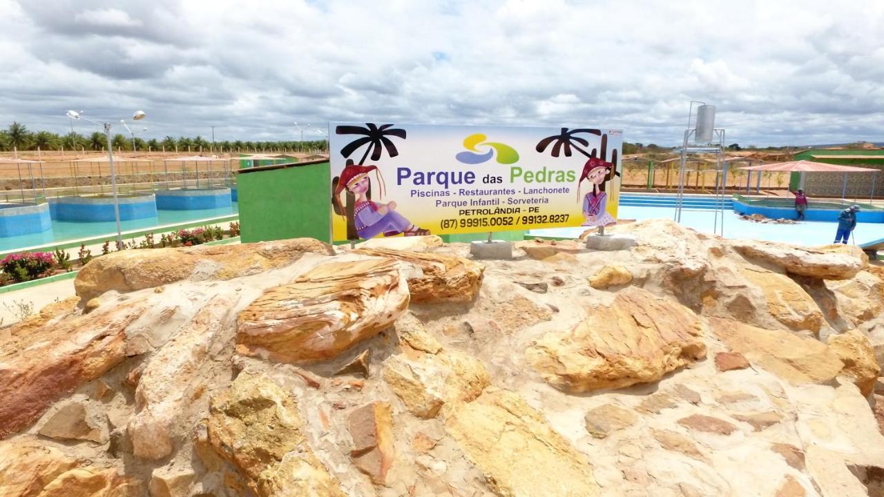 Complexo Turistico Parque Das Pedras Petrolandia Экстерьер фото